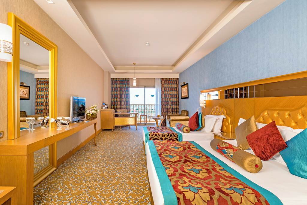 AYT_87663_Royal_Holiday_Palace_0624_16.jpg