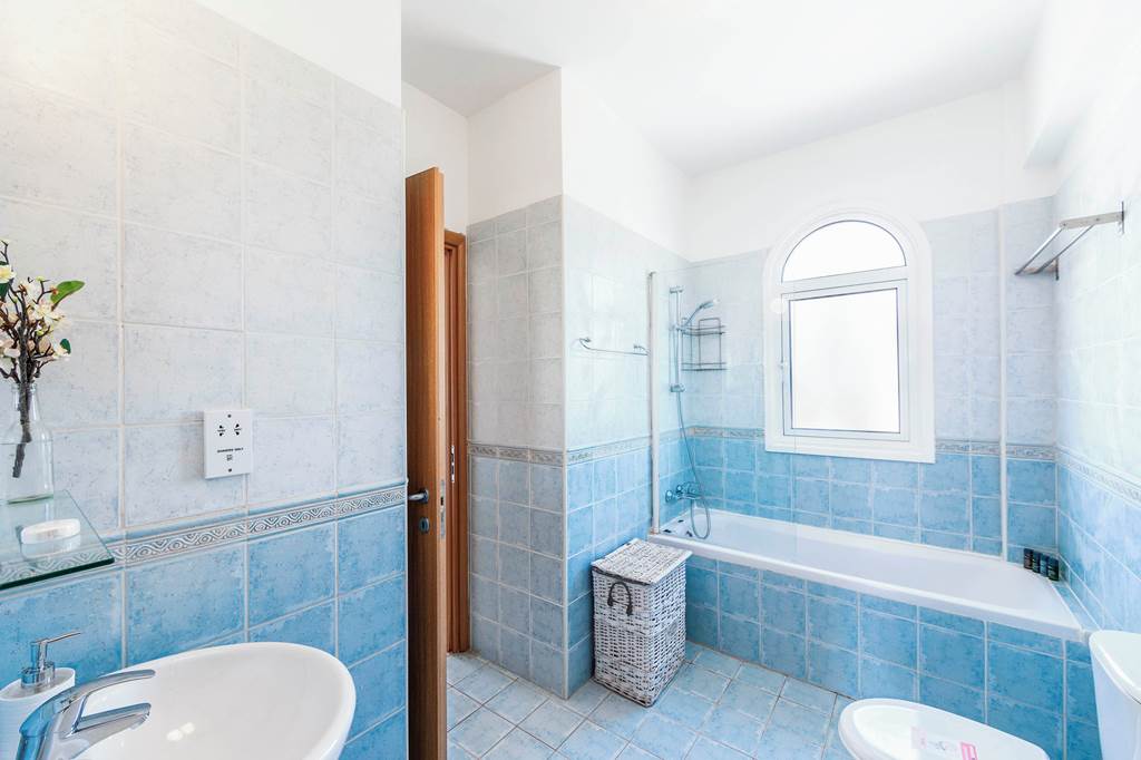 LCA_88960_Villa_Athamas_Blue_0125_06.jpg