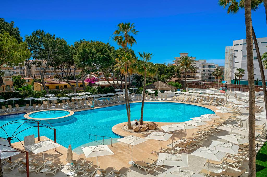 PMI_73012_Iberostar_Cristina_0923_03.jpg
