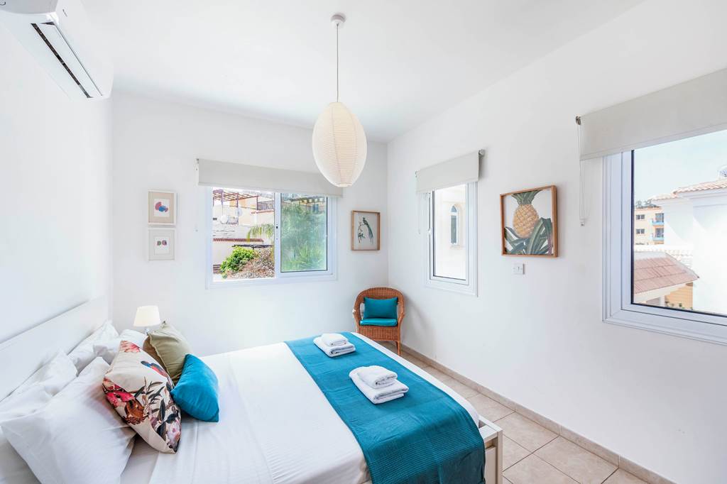 LCA_88960_Villa_Athamas_Blue_0125_03.jpg