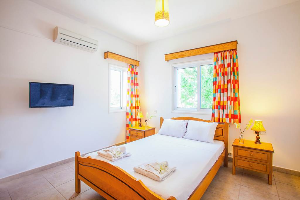 LCA_89049_Villa_Protaras_Views_0225_14.jpg
