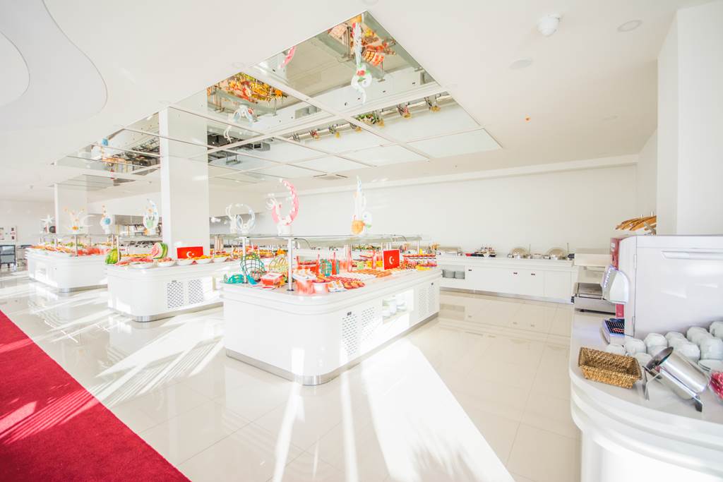 AYT_74529_Laguna_Beach_Alya_Resort_Spa_0916_08.jpg