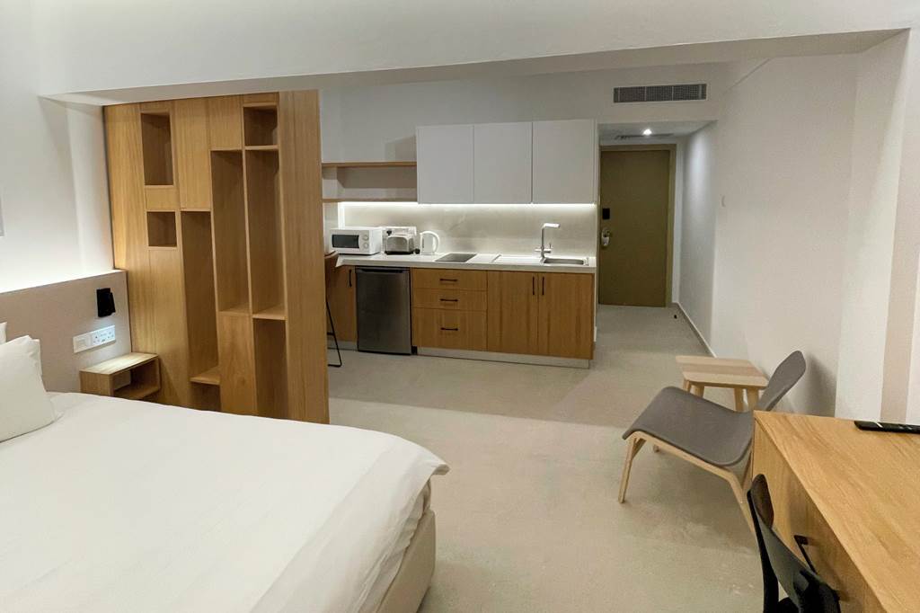 PFO_83202_Vrachia_Beach_Hotel_&_Suites_0324_04.jpg