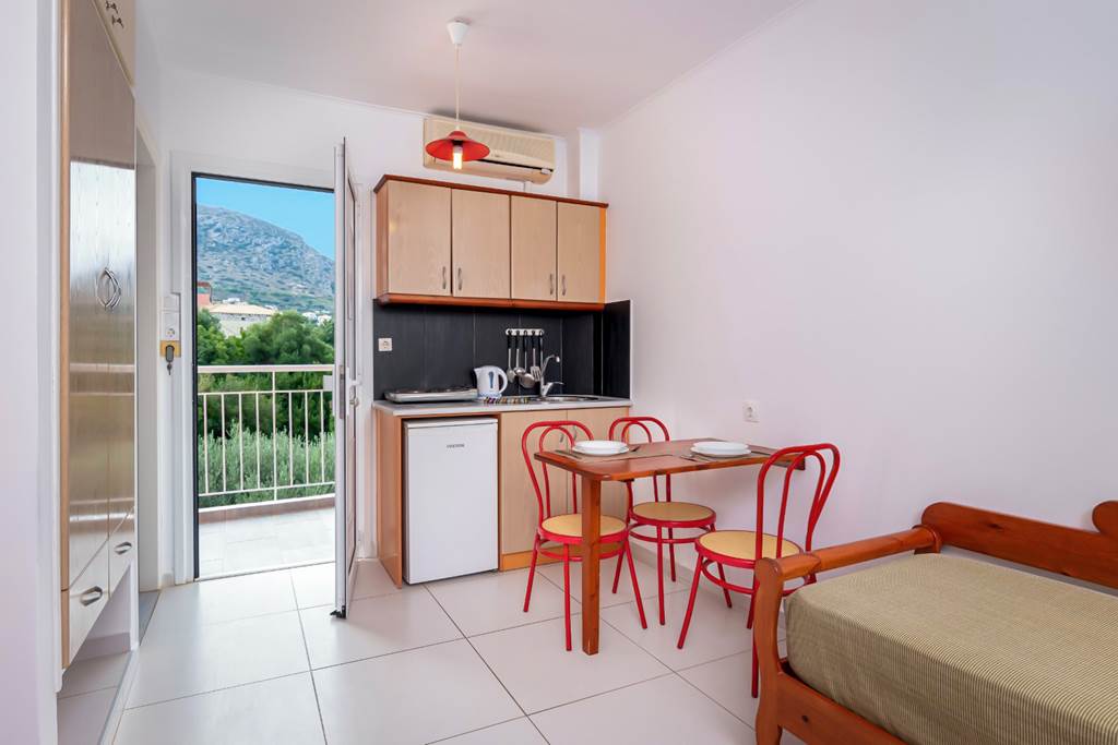 HER_71204_Bellos_Hotel_Apartments_0221_05.jpg