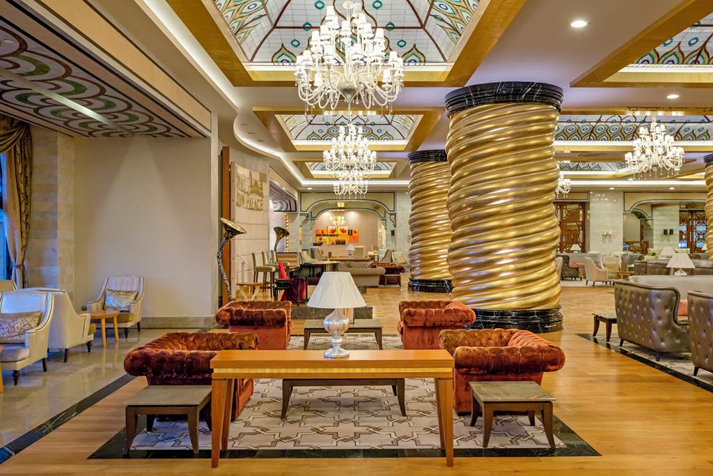 AYT_87663_Royal_Holiday_Palace_0524_09.jpg