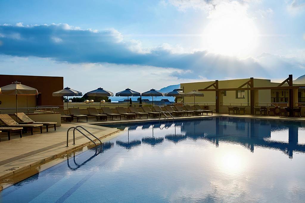 RHO_77156_Island_Blue_Hotel_0224_09.jpg
