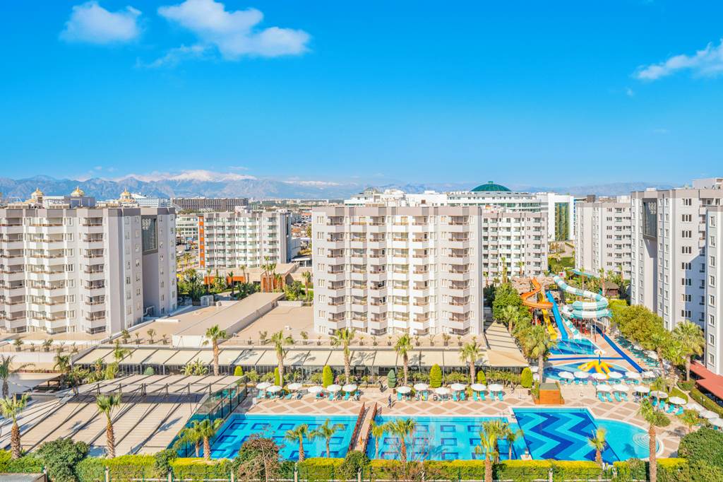 AYT_73370_Ramada_Resort_Lara_0523_20.jpg