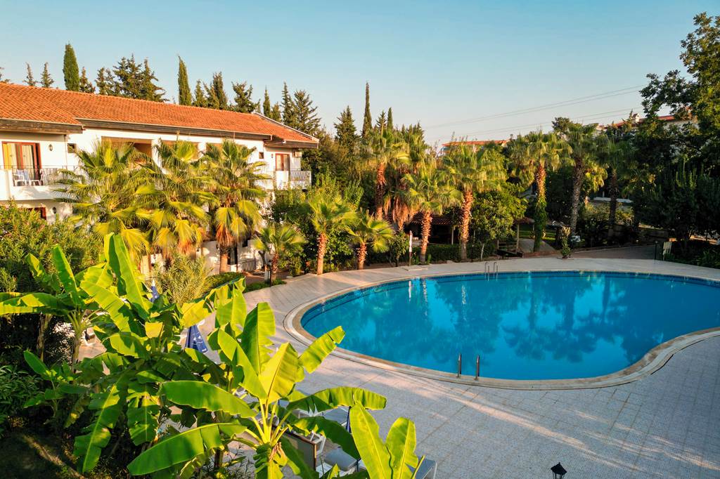 AYT_73428_Lemas_Suite_Hotel_0524_02.jpg