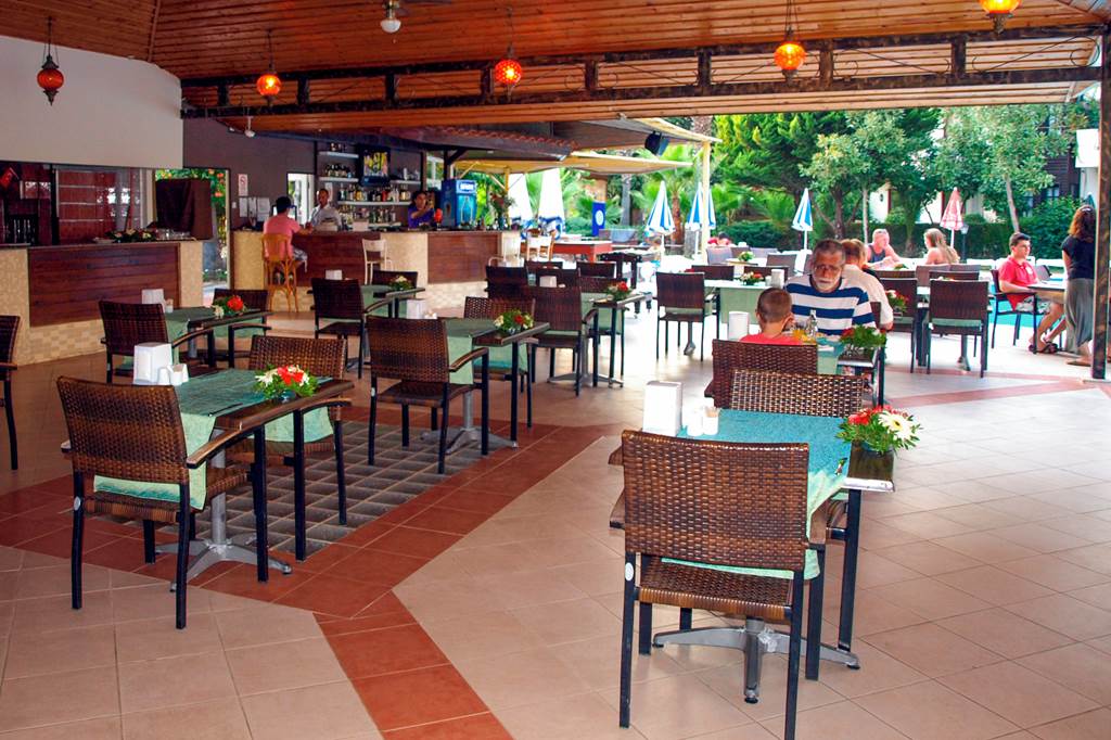 AYT_73428_Lemas_Suite_Hotel_0119_01.jpg