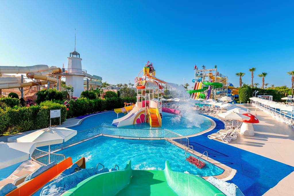 AYT_74510_Miracle_Resort_Hotel_0923_13.jpg