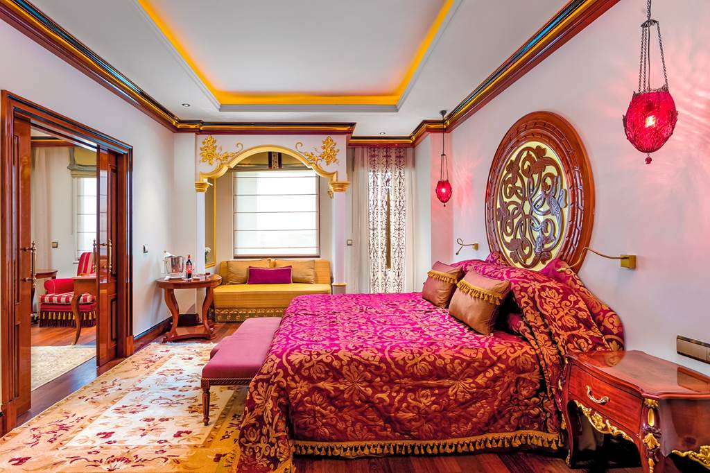 AYT_80746_Titanic_Mardan_Palace_0719_06.jpg