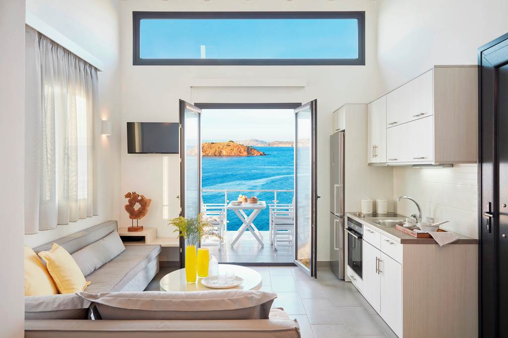 MJT_86483_Eleia_Seafront_Villas_1223_33.jpg