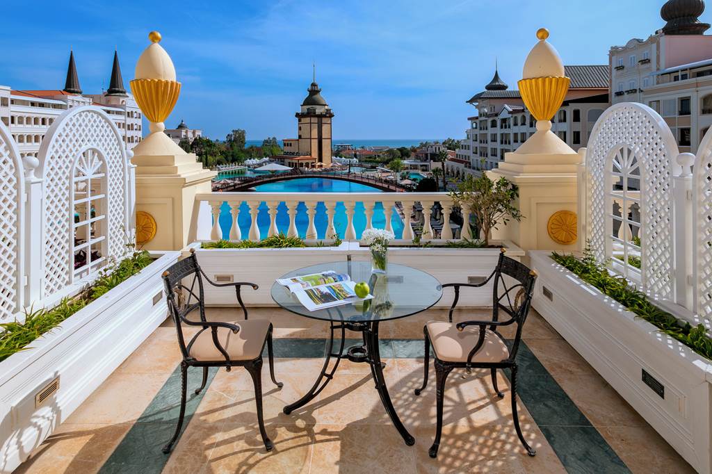 AYT_80746_Titanic_Mardan_Palace_1123_01.jpg