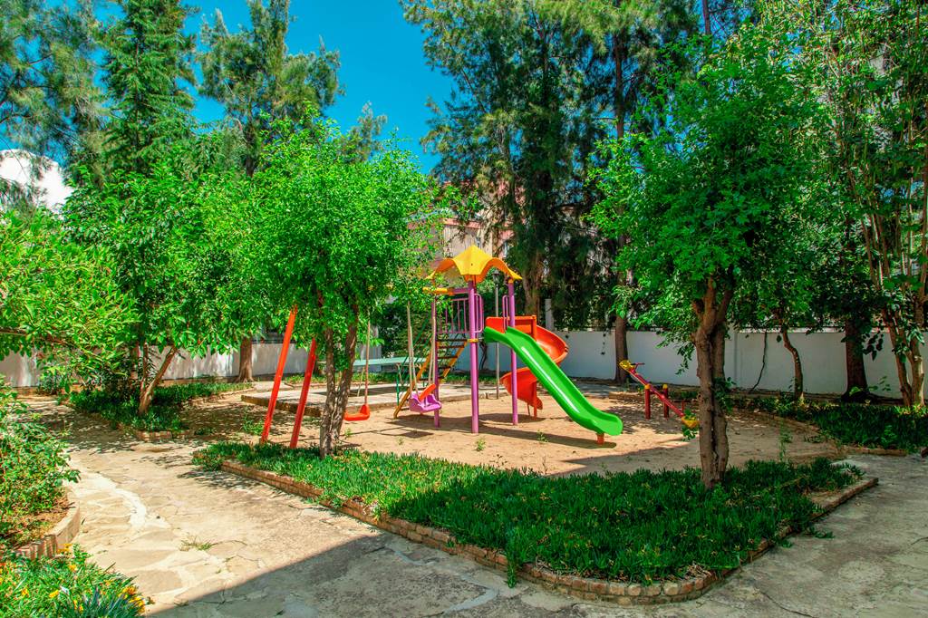 AYT_73428_Lemas_Suite_Hotel_0524_05.jpg