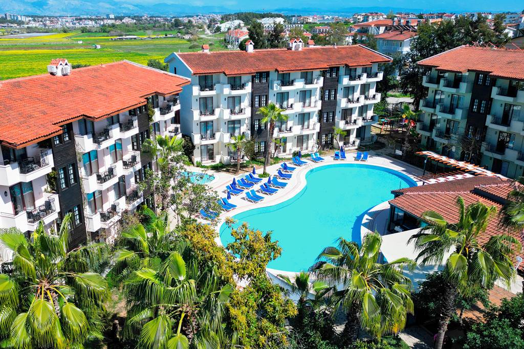 AYT_73428_Lemas_Suite_Hotel_1223_05.jpg