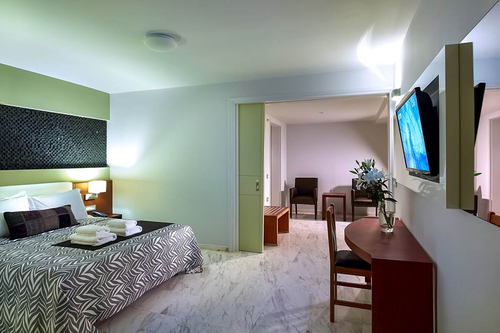 CHQ_78443_Eleftheria_Hotel_0418_15.jpg