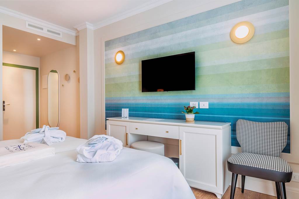VRN_86943_Sky_Pool_Hotel_Sole_1123_15.jpg