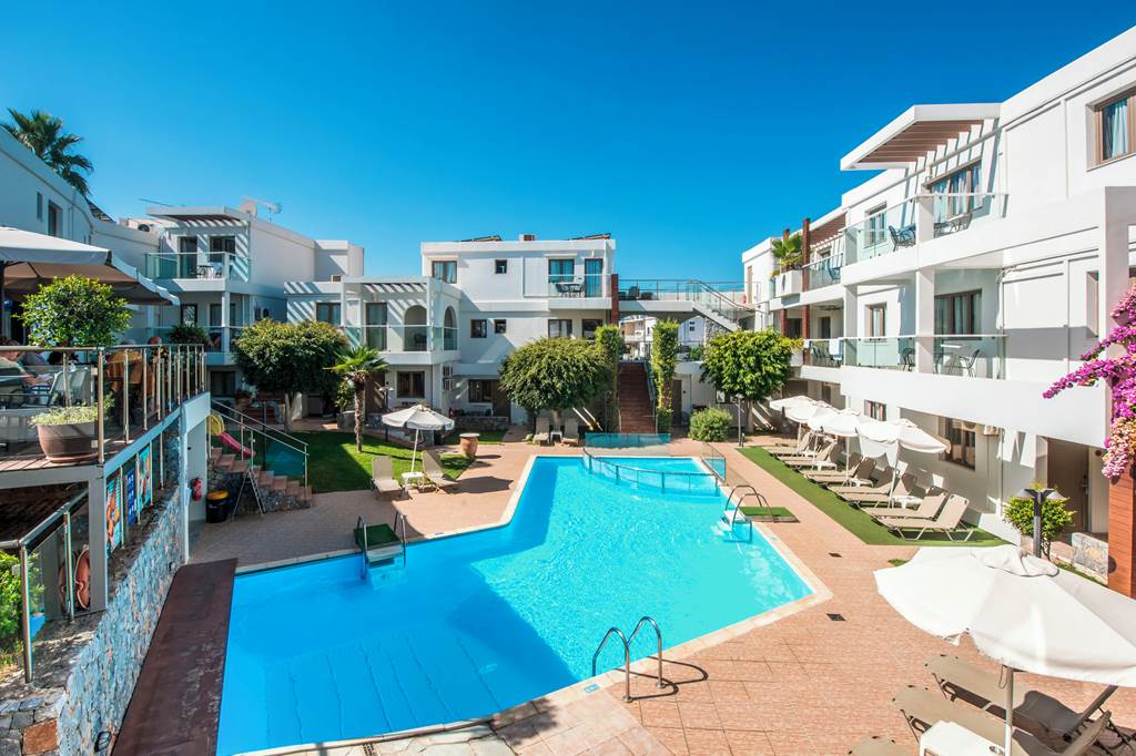 CHQ_78535_Minos_Village_1023_05.jpg