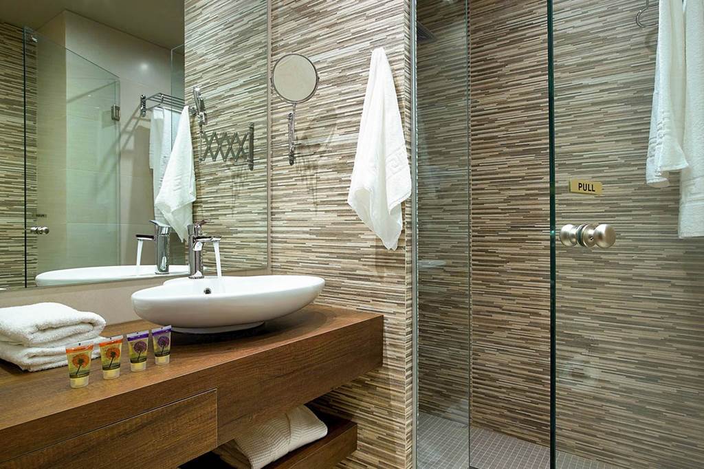 CHQ_78444_Elotis_Suites_0225_09.jpg