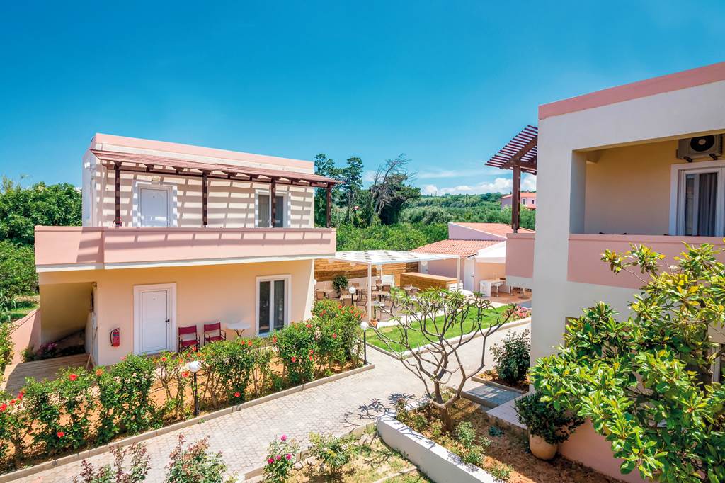 CHQ_81153_Dimitra_&_Evdokia_Studio_Apartments_1019_21.jpg