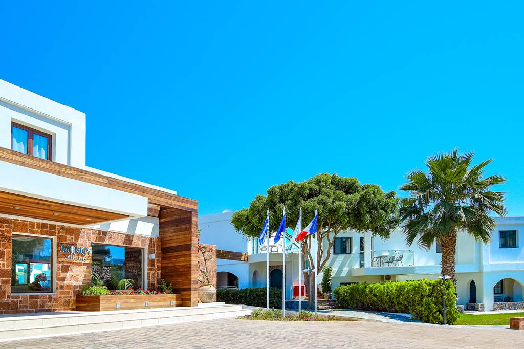 CHQ_78535_Minos_Village_0418_11.jpg