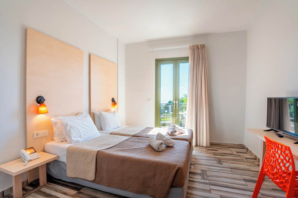 RHO_73534_Finas_Hotel_&_Apartments_1124_28.jpg