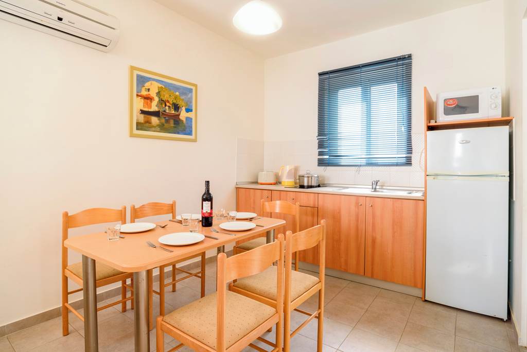 RHO_69556_Matina_Aparthotel_0922_22.jpg