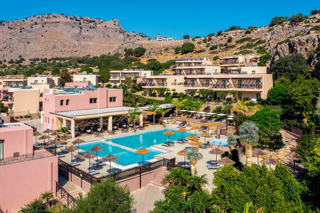 RHO_73534_Finas_Hotel_0123_08.jpg