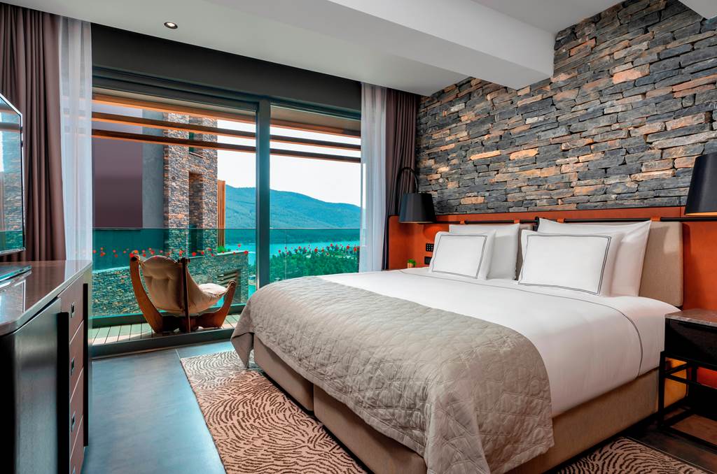 BJV_79806_Lujo_Hotel_1121_01.jpg