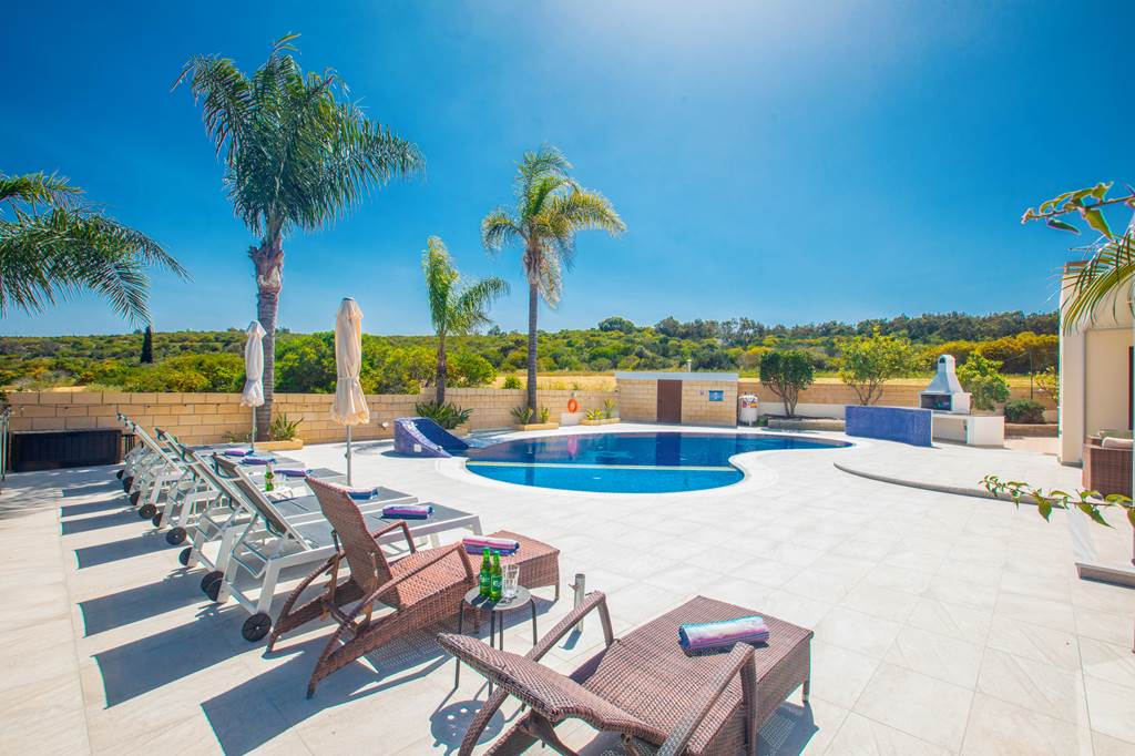 LCA_87403_Villa_Protaras_Oscar_0324_09.jpg