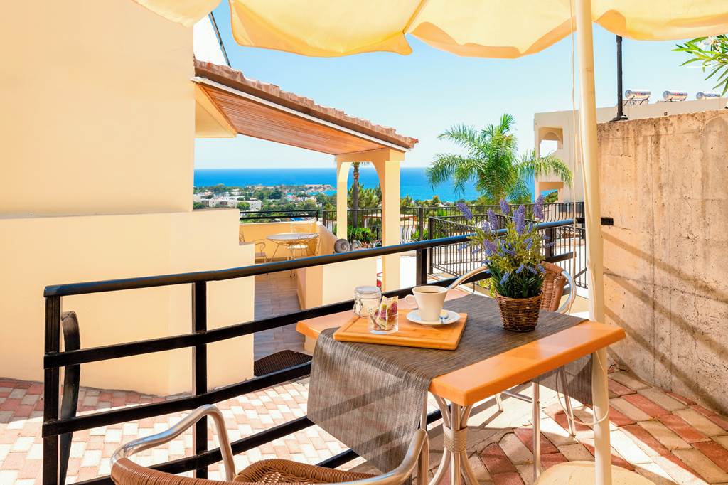 RHO_71417_Pefkos_View_Apartments_0222_15.jpg
