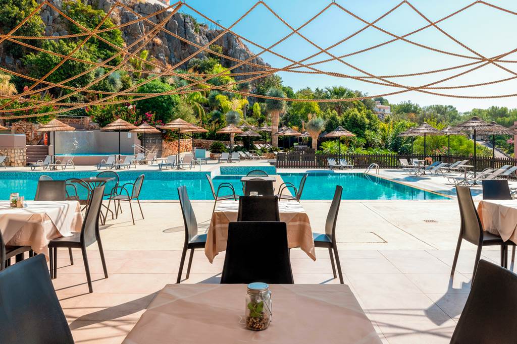 RHO_73534_Finas_Hotel_0123_23.jpg