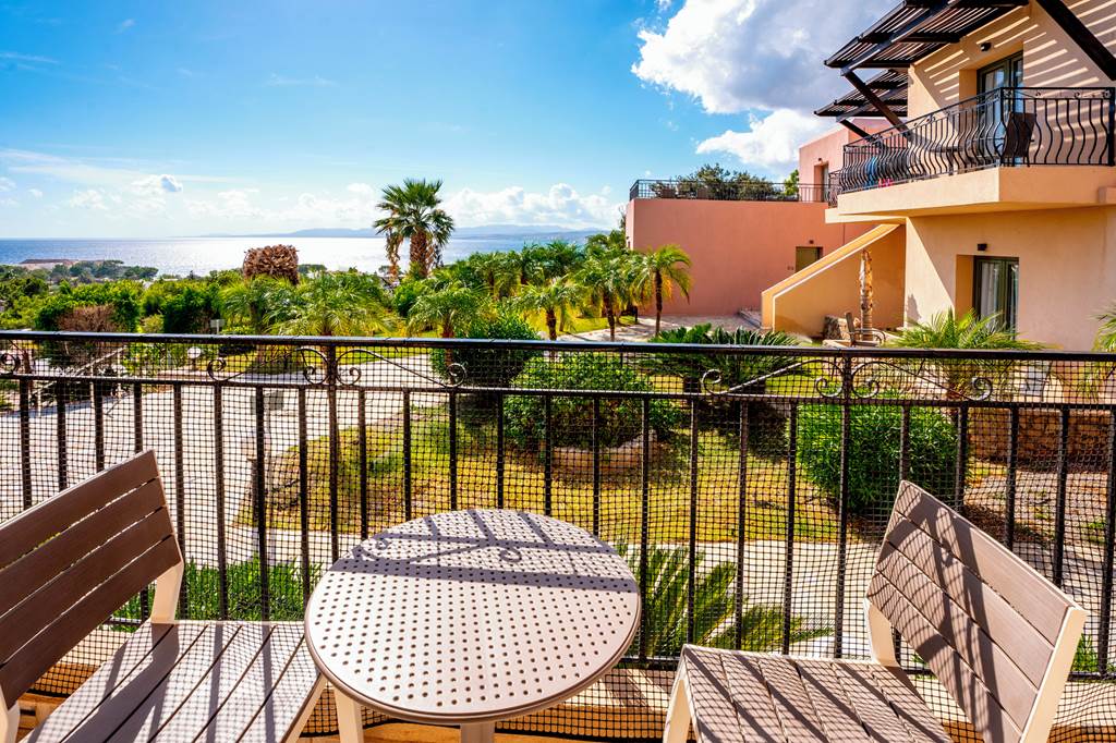 RHO_73534_Finas_Hotel_&_Apartments_1124_26.jpg