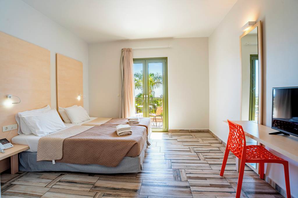 RHO_73534_Finas_Hotel_&_Apartments_1124_27.jpg