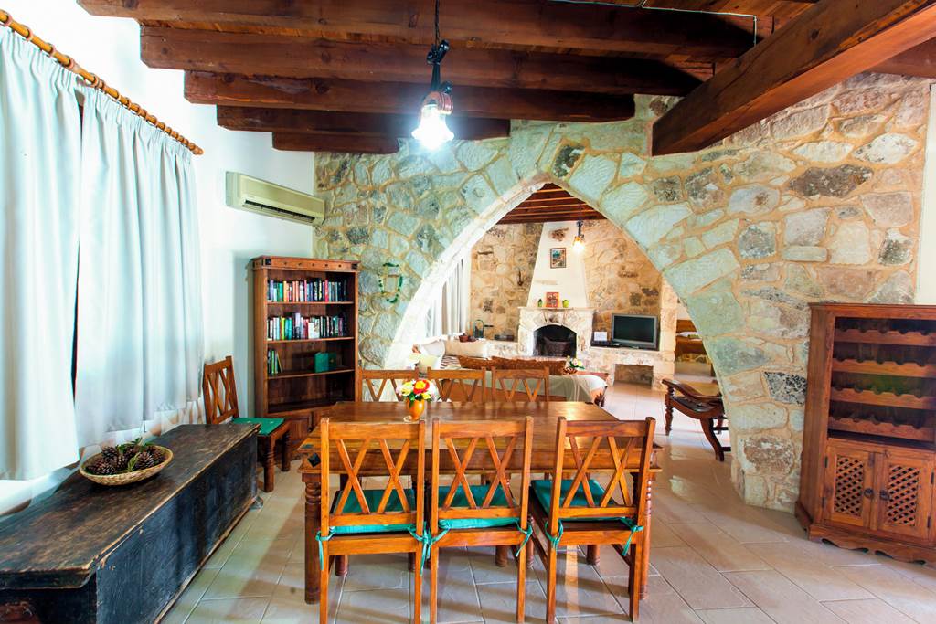 PFO_88906_Z&X_Holiday_Villas_-_Villa_Olive_Grove_3_0125_02.jpg