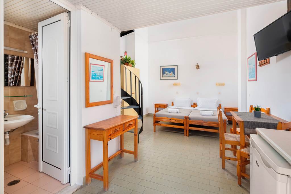 RHO_71417_Pefkos_View_Apartments_0222_12.jpg