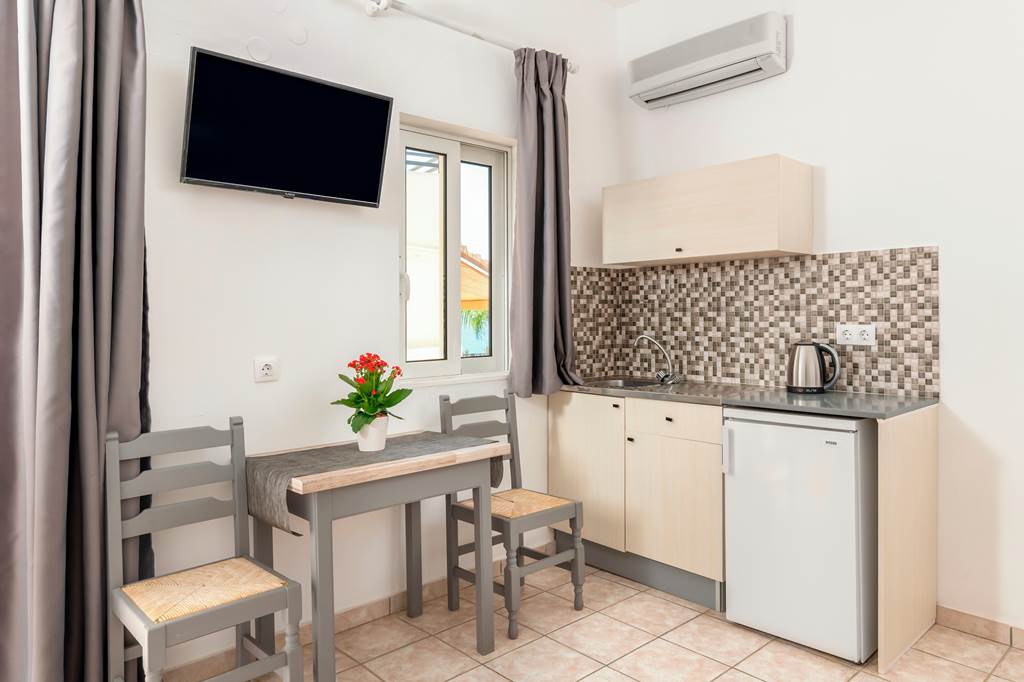 RHO_71417_Pefkos_View_Apartments_0222_18.jpg
