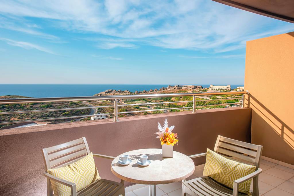HER_69587_Blue_Bay_Resort_0222_12.jpg