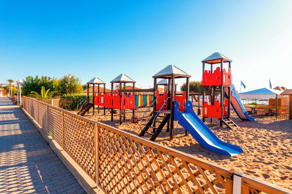 RHO_83418_Blue_Sea_Beach_Resort_1222_13.jpg