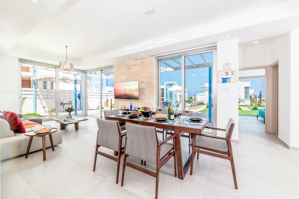 LCA_87544_Villa_Mylos_Lifestyle_Seaview_21_0424_09.jpg