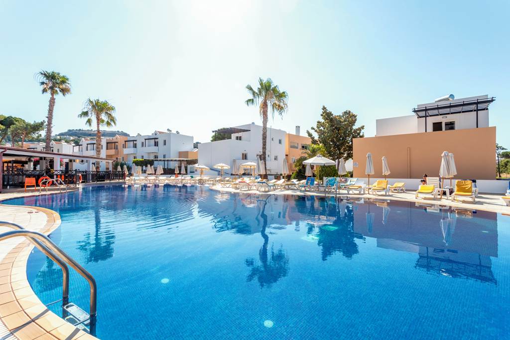 RHO_69556_Matina_Aparthotel_0723_13.jpg
