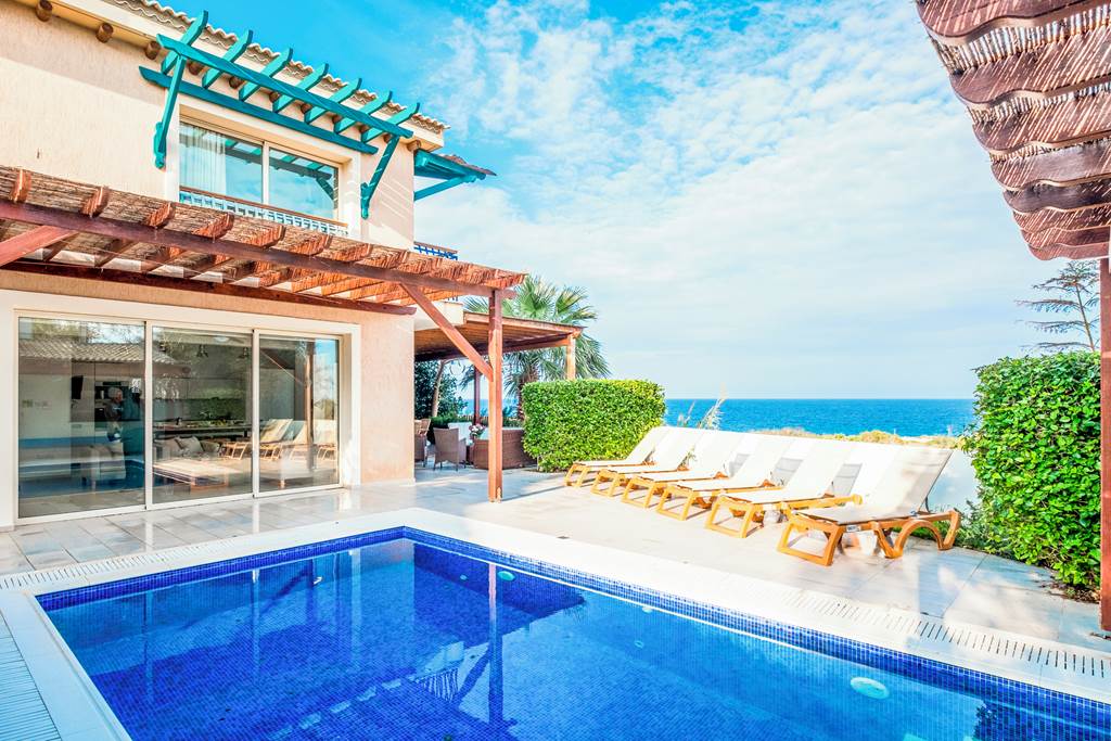 LCA_87422_Protaras_Artisan_Seafront_Villa_7_0324_06.jpg