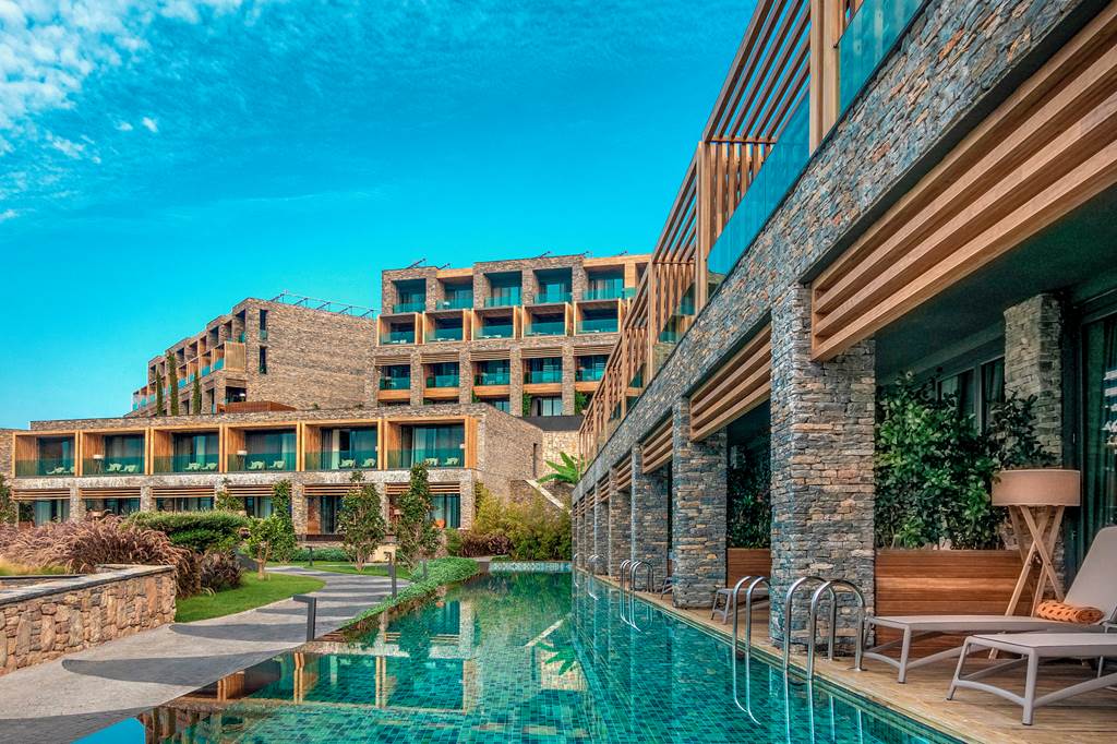 BJV_79806_Lujo_Hotel_1124_06.jpg