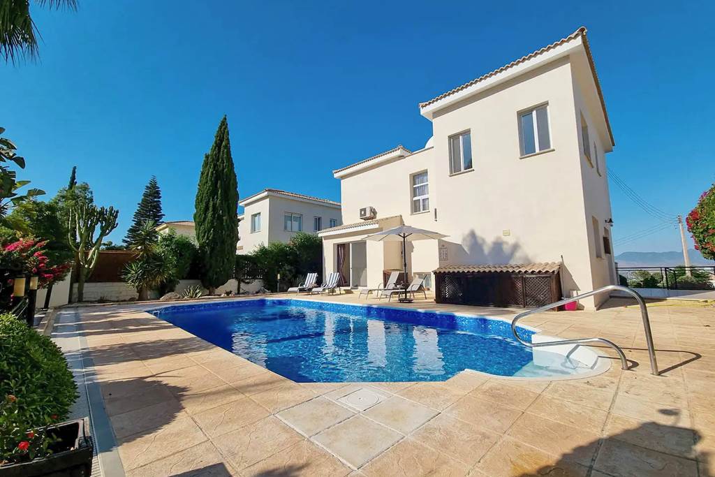 PFO_88917_Z&X_Holiday_Villas_-_Villa_Prengos_7_0125_13.jpg