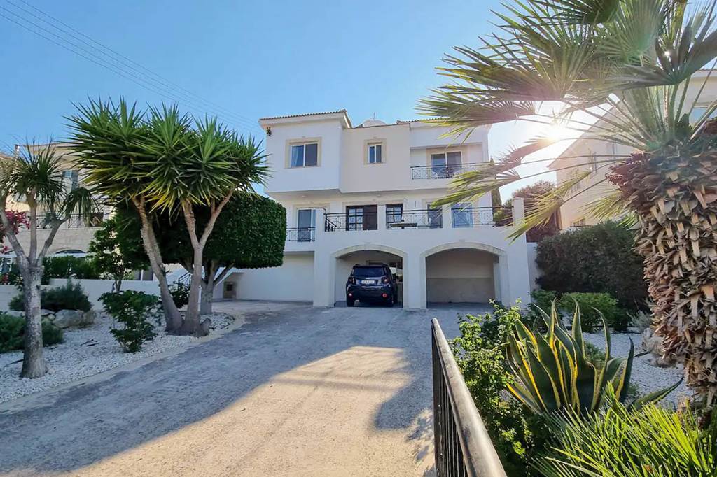 PFO_88917_Z&X_Holiday_Villas_-_Villa_Prengos_7_0125_01.jpg