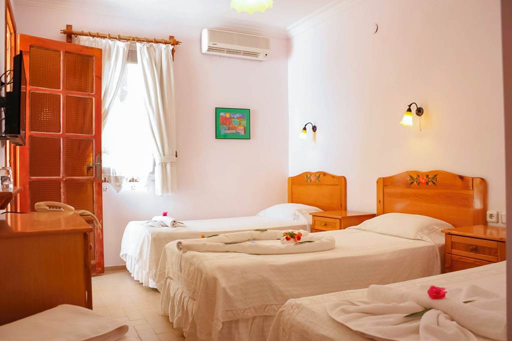 BJV_81008_Toloman_Hotel_0919_08.jpg