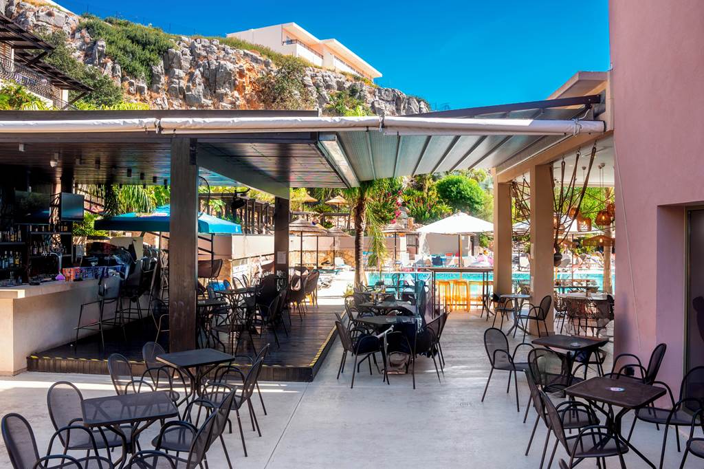 RHO_73534_Finas_Hotel_&_Apartments_1124_19.jpg