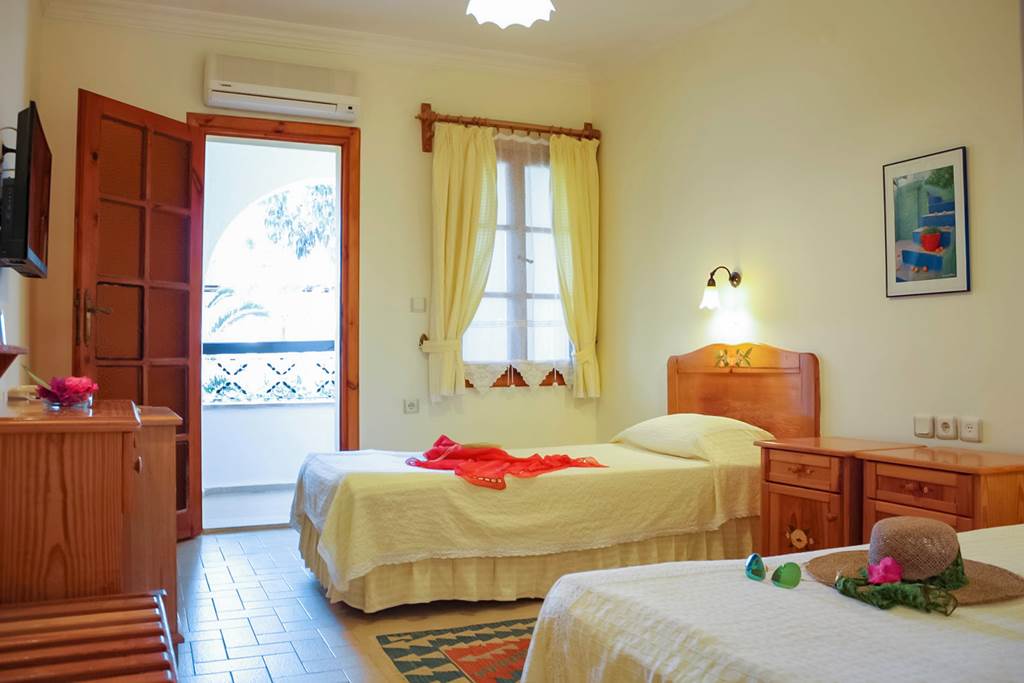 BJV_81008_Toloman_Hotel_0919_10.jpg