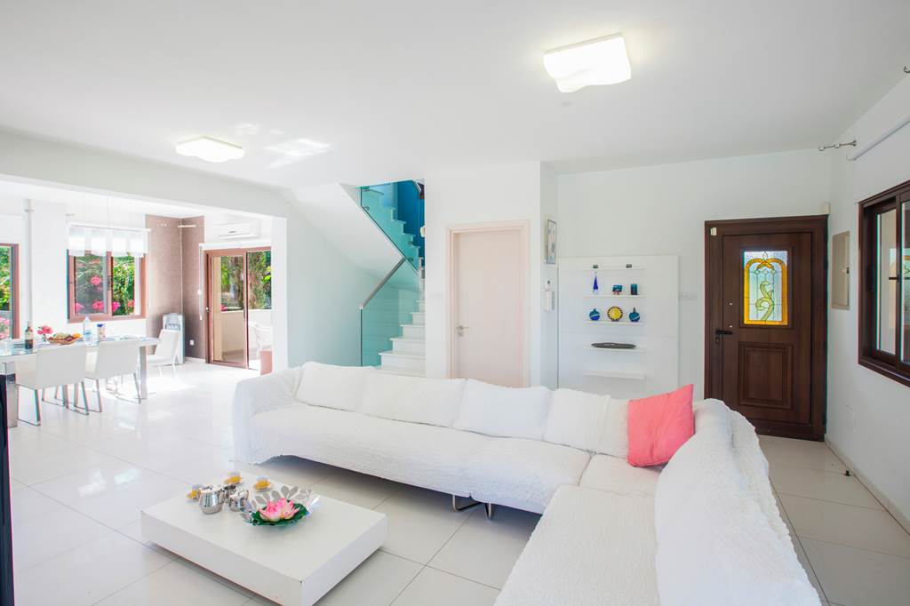 LCA_87130_Protaras_Demetra_Villa_0124_16.jpg