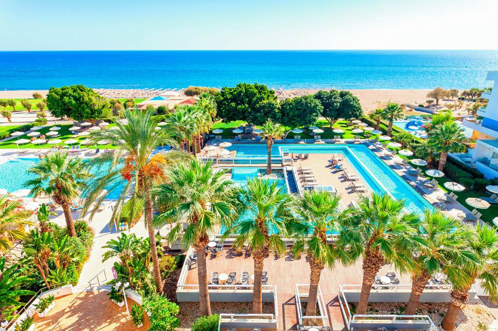 RHO_83418_Blue_Sea_Beach_Resort_1222_17.jpg